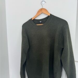UNIQLO Olive Sweater